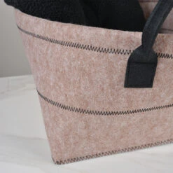 Monique Vilten Mand 40x40x20cm Bruin -Hond | Kat Winkel 4047059474235 dt1 webl1